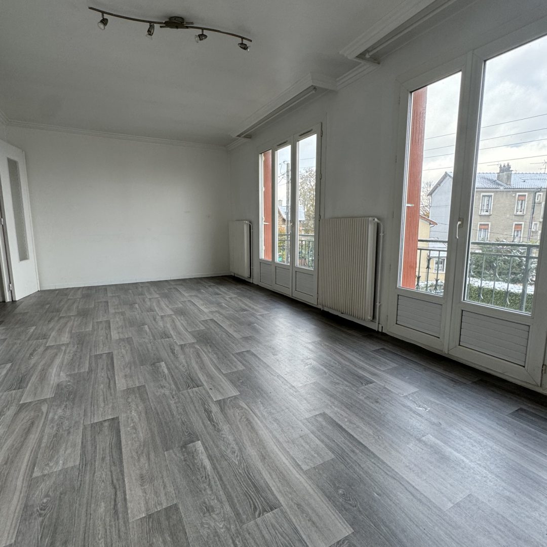 photo_011761181714983bcaa0f7a16b210553