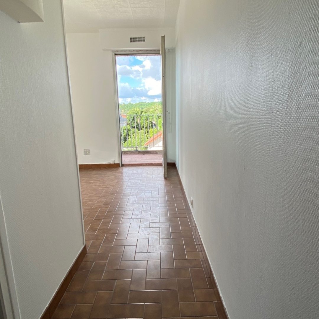 photo_3fc10f4f0bba8bb116278fbf2e83661a