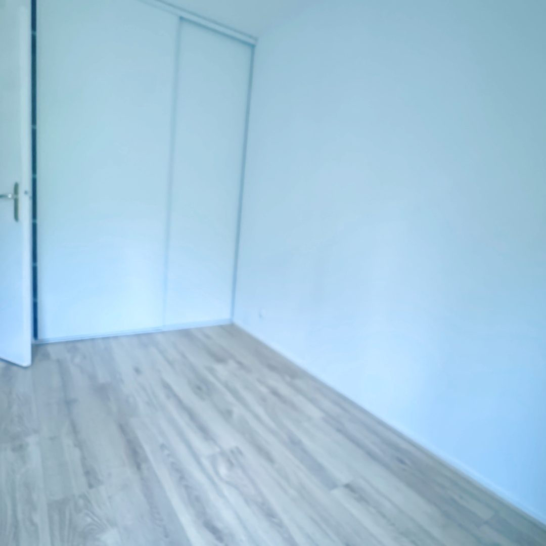 photo_5037b3c6900ea49ff49a66f296a08045_Inc_0