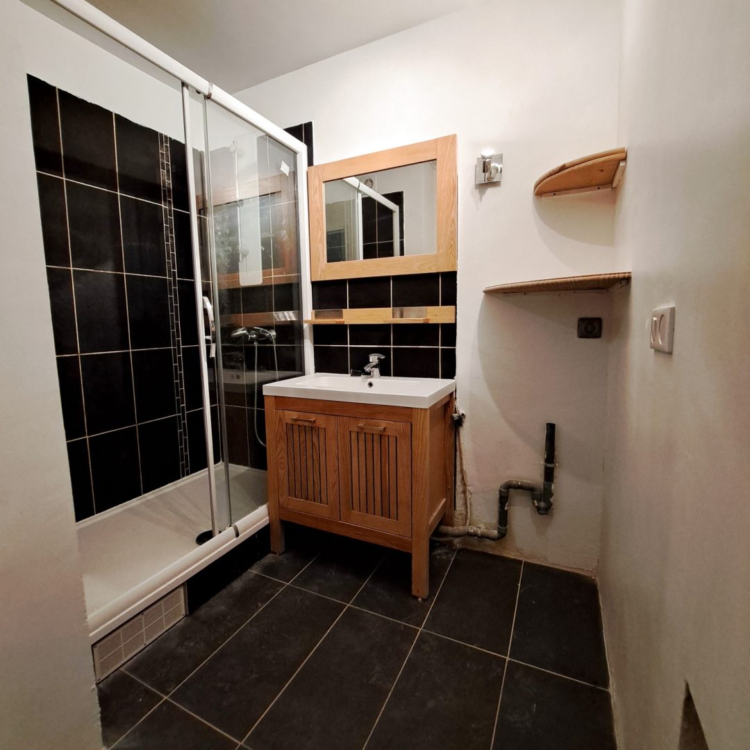 photo_5c4d34b1e5e9b126de69083c3ab07f1b_Inc_0