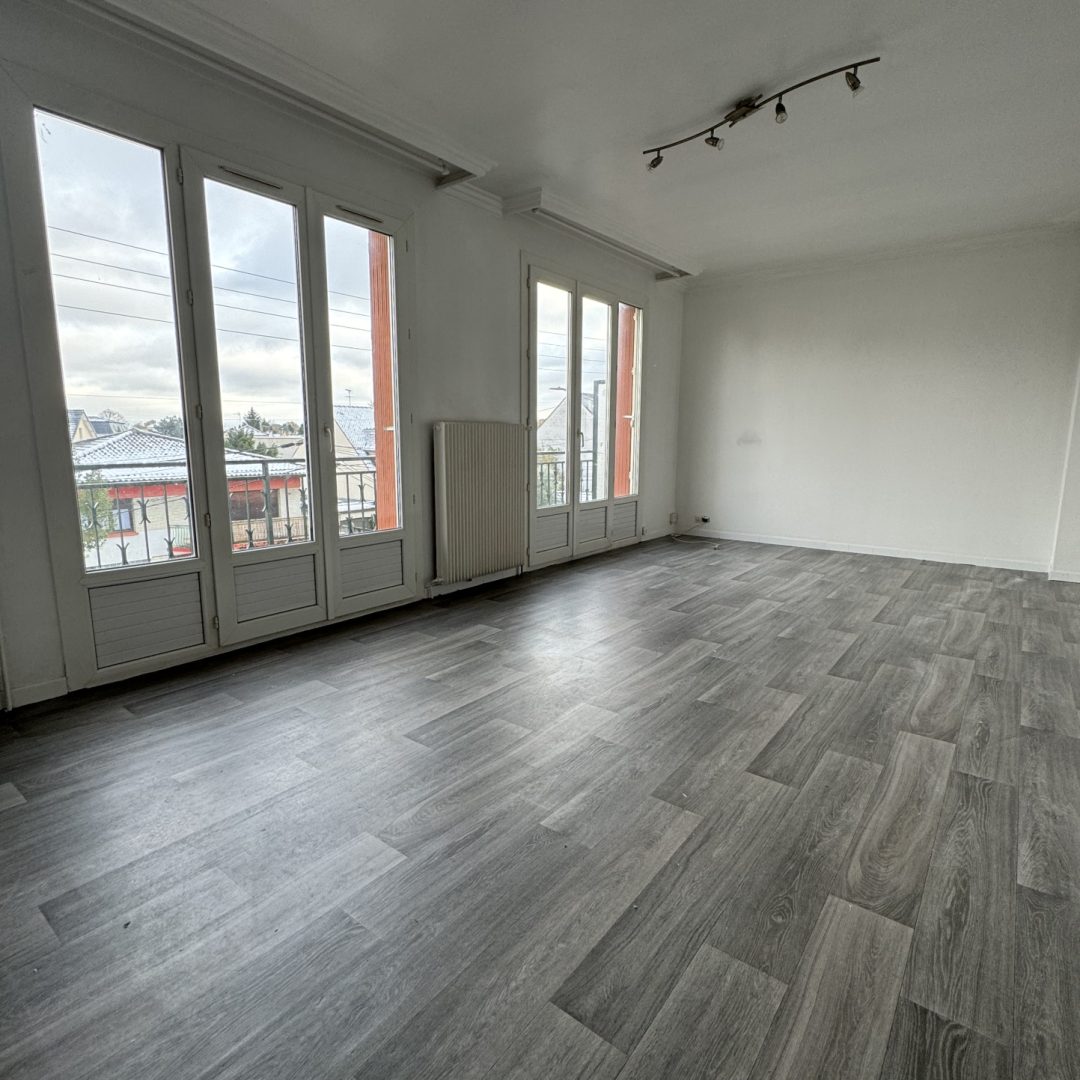 photo_82d4233f8cc6e23a8163a44b49856821